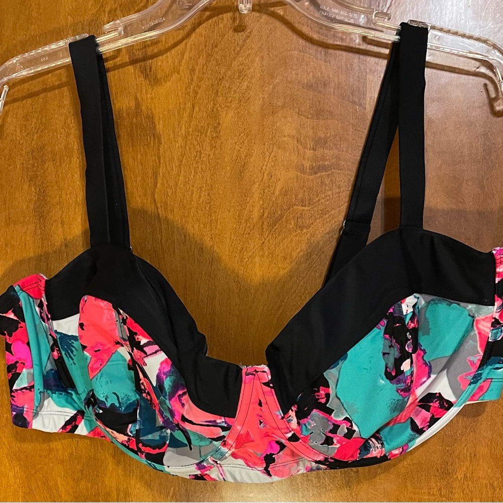 Ava & Viv 24W Underwire Bikini Top